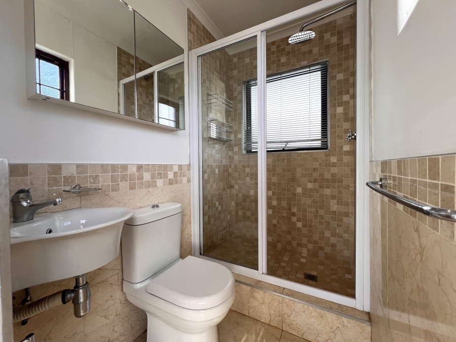To Let 3 Bedroom Property for Rent in West Beach Western Cape